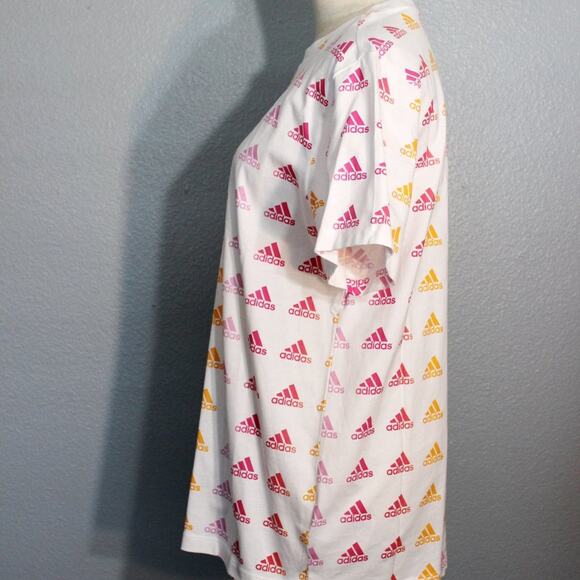 Adidas Gradient Logo Boyfriend Tee Size Small NWT - Picture 4 of 6